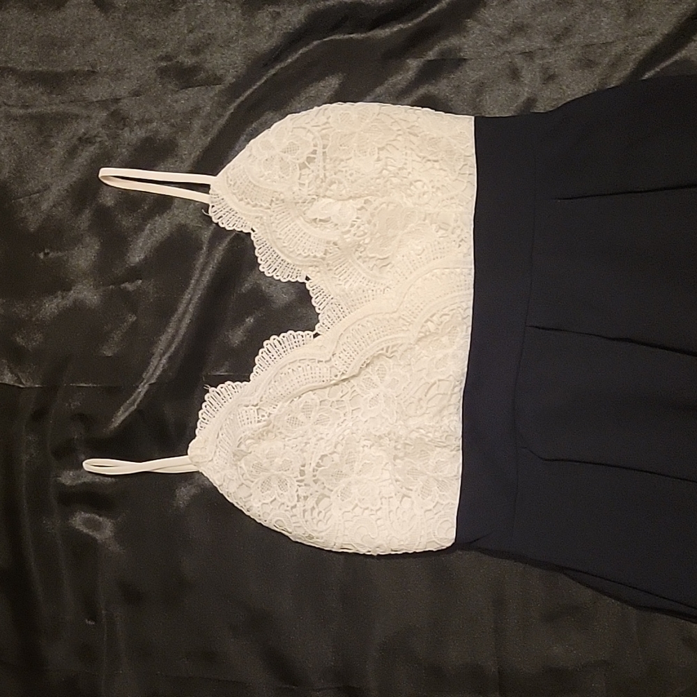 Dress - Picture 2 of 16